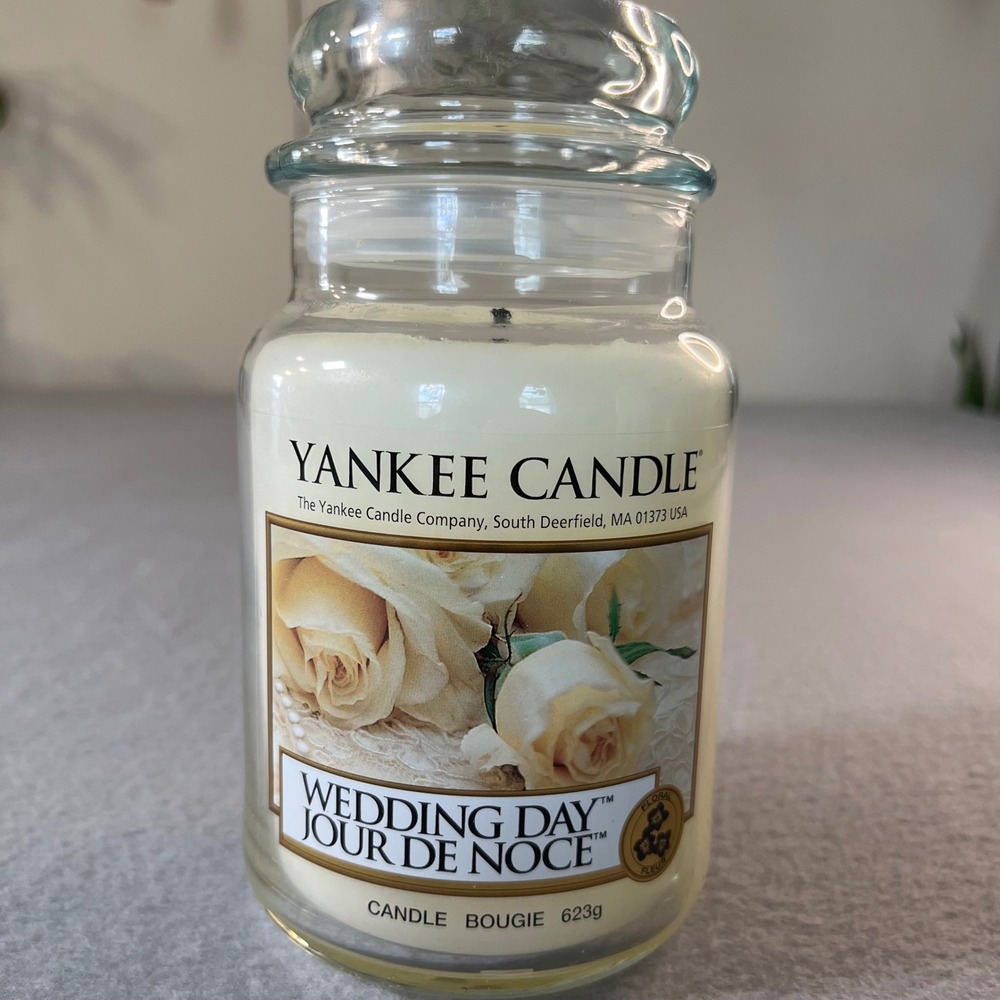 Yankee Candle Wedding Day Large Jar Scented Candle 22oz Floral White Single Wick